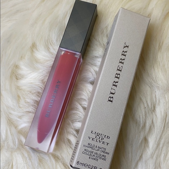 🌹Burberry Military Red Liquid Velvet Lipstick🌹 - Picture 5 of 7